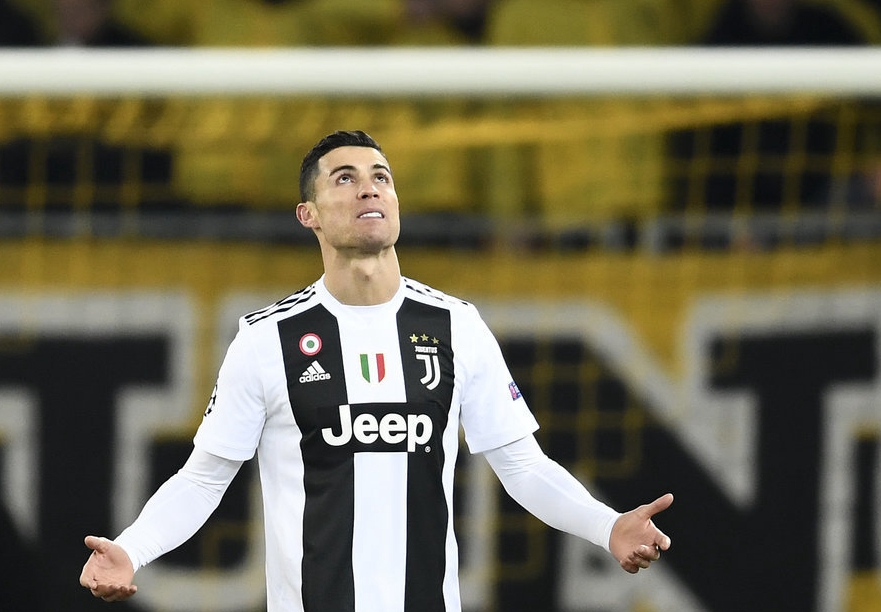 萨拉赫风波暂缓！回归战布莱顿，非洲杯后定未来（萨拉赫风波暂歇：回归出战布莱顿，非洲杯后再议去留）