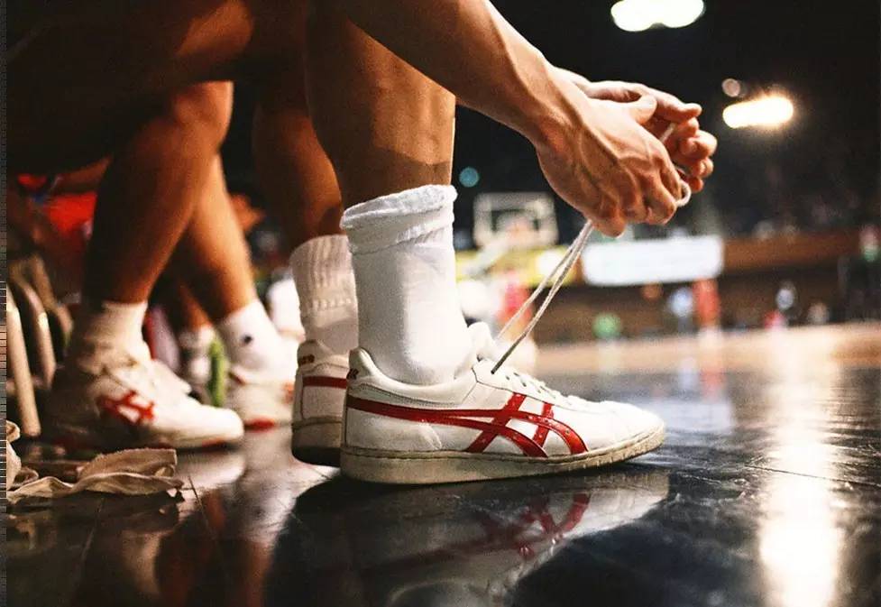 爱迪森巴杰2025季后赛轰3发本垒打，世界大赛G1代打满贯砲（爱迪森巴杰2025季后赛3轰发威，世界大赛G1代打轰出满贯砲）