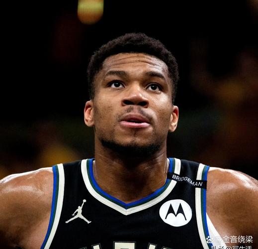 本世纪德甲戴帽次数前十：莱万领跑凯恩第三（本世纪德甲帽子戏法次数TOP10：莱万居首，凯恩第三）