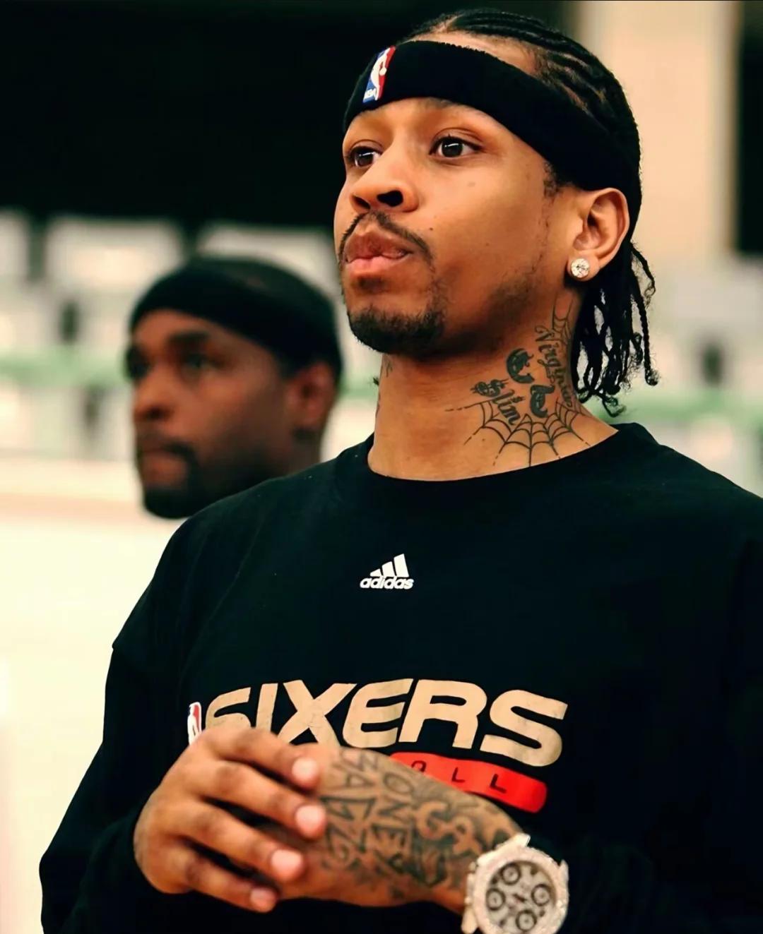 随着莱比锡爆大冷门1-3落败，德甲最新积分榜出炉：拜仁领先8分（莱比锡1-3冷负，德甲积分榜更新：拜仁领先8分）