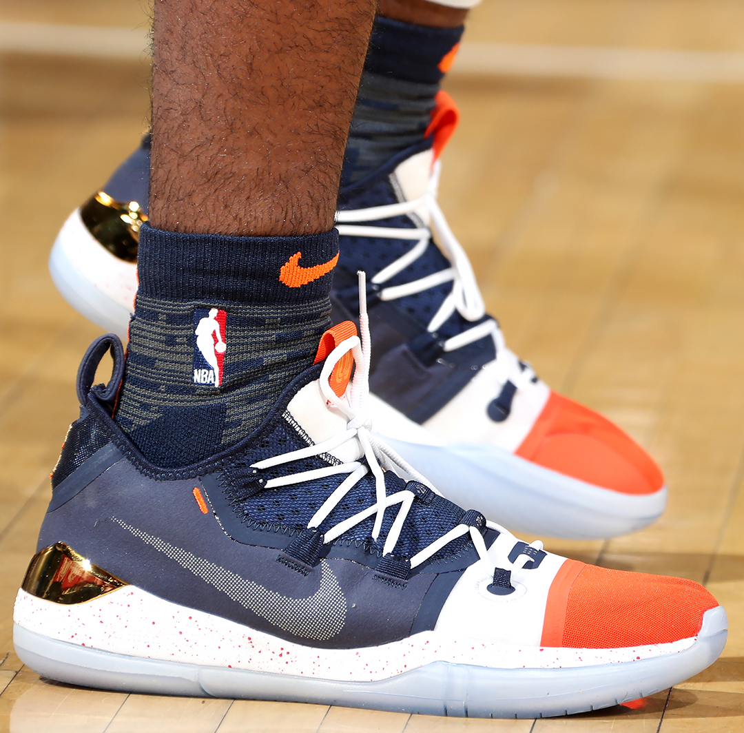 4大科技赋能足球，助力小球员身心脑体全面发展（四大科技加持足球，促小球员身心脑体全面成长）