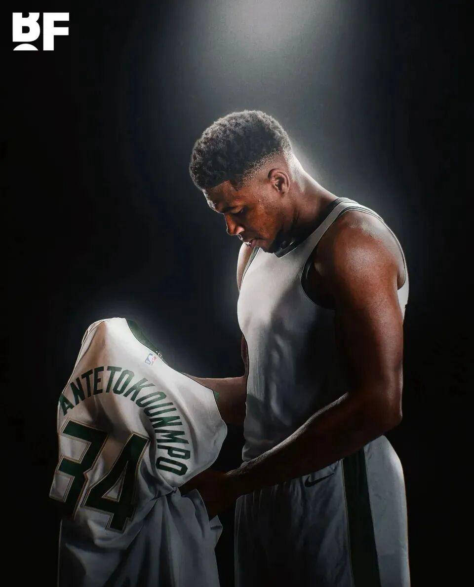 米体：伊尔迪兹和尤文续约谈判依旧没进展，球员希望提高薪资（米体：尤文与伊尔迪兹续约谈判仍无进展，球员提出加薪诉求）