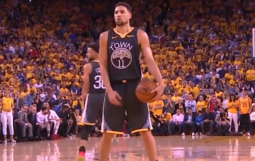 马宁入选2026世界杯候选裁判员培训名单，将经历最后一次考核（马宁入围2026年世界杯候选裁判员培训名单，迎来最终考核）